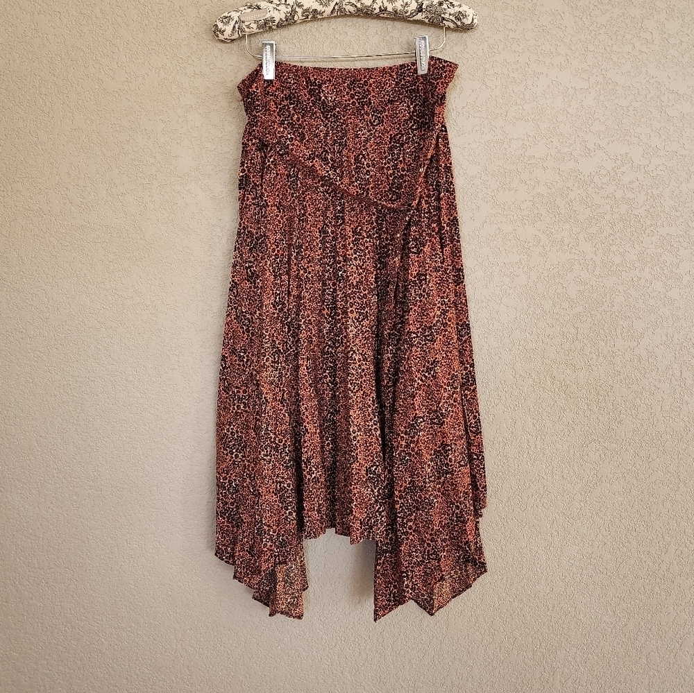 Topshop leopard print pleated midi skirt size 10
